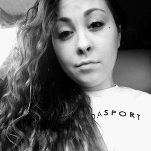 Meet your Posher, Nikki